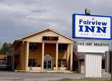 Fairview Inn & Suites Extérieur photo