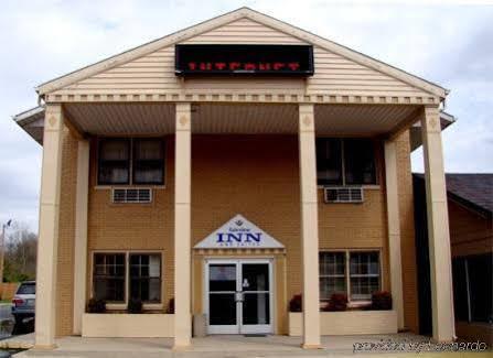 Fairview Inn & Suites Extérieur photo