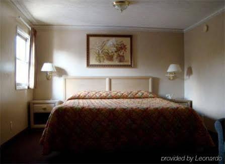 Fairview Inn & Suites Extérieur photo